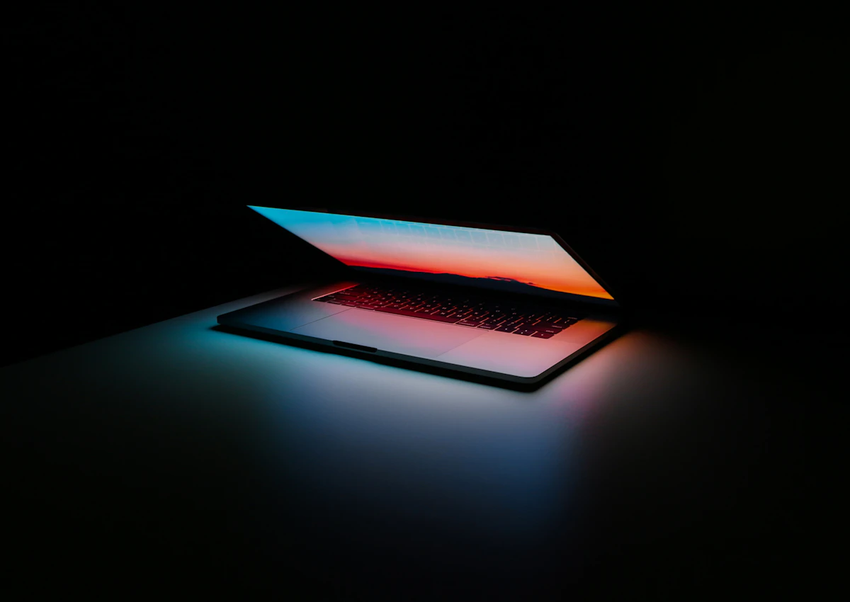 Laptopa Su Döküldü Ne Yapmalıyım? Rehber .TR